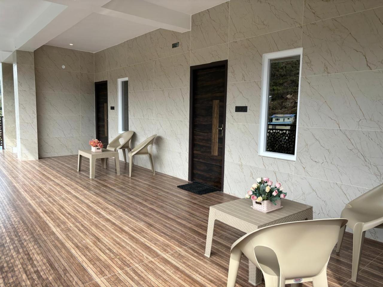 Rr Holiday Homes โกไดกานัล ภายนอก รูปภาพ