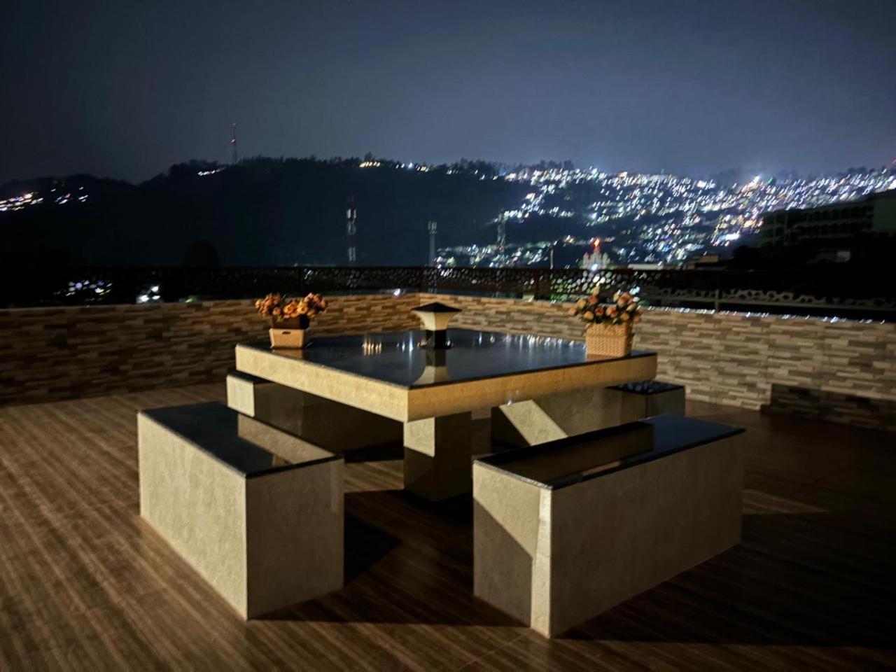 Rr Holiday Homes โกไดกานัล ภายนอก รูปภาพ
